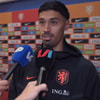 Tijjani Reijnders voor de camera van Voetbal International