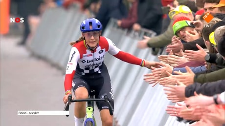 Lucinda Brand wint Wereldbeker Koksijde