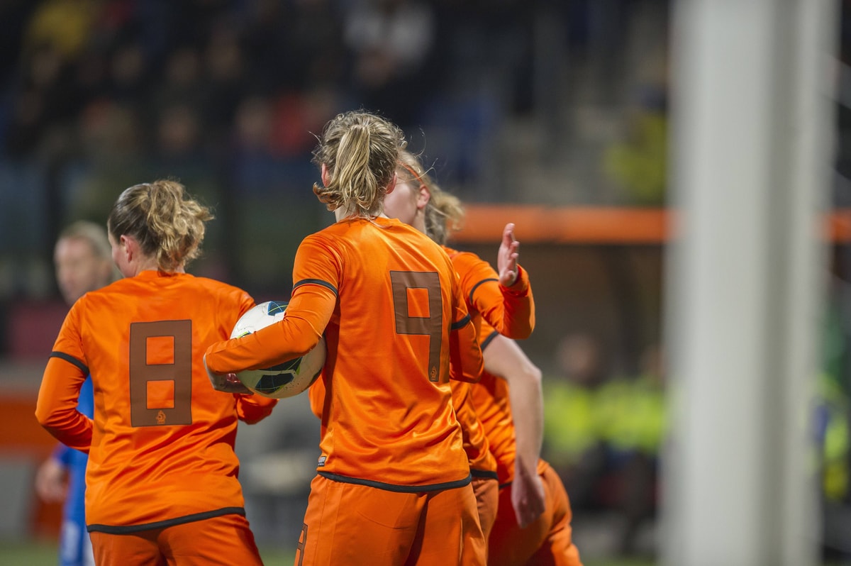 Nederland Onder 17 won op 20 oktober 2012 met liefst 15-0 van Montenegro.