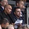 Nigel de Jong en Xavi Hernández