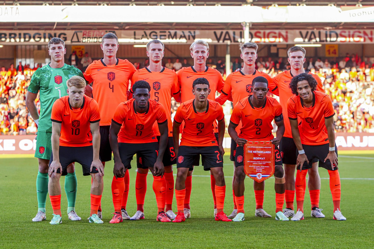 De line-up van Jong Oranje