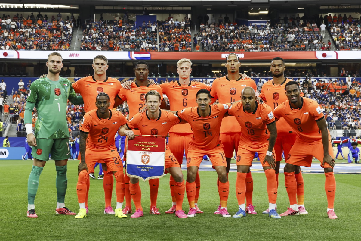 De opstelling van het Nederlands elftal tegen Japan
