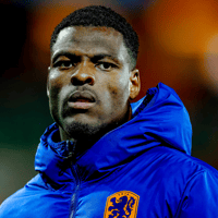 Denzel Dumfries in het shirt van het Nederlands elftal