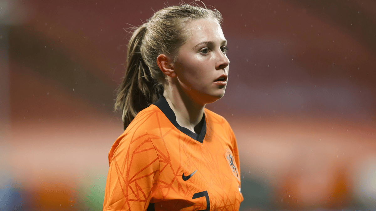 Janou Levels bij haar debuut voor de Oranje Leeuwinnen