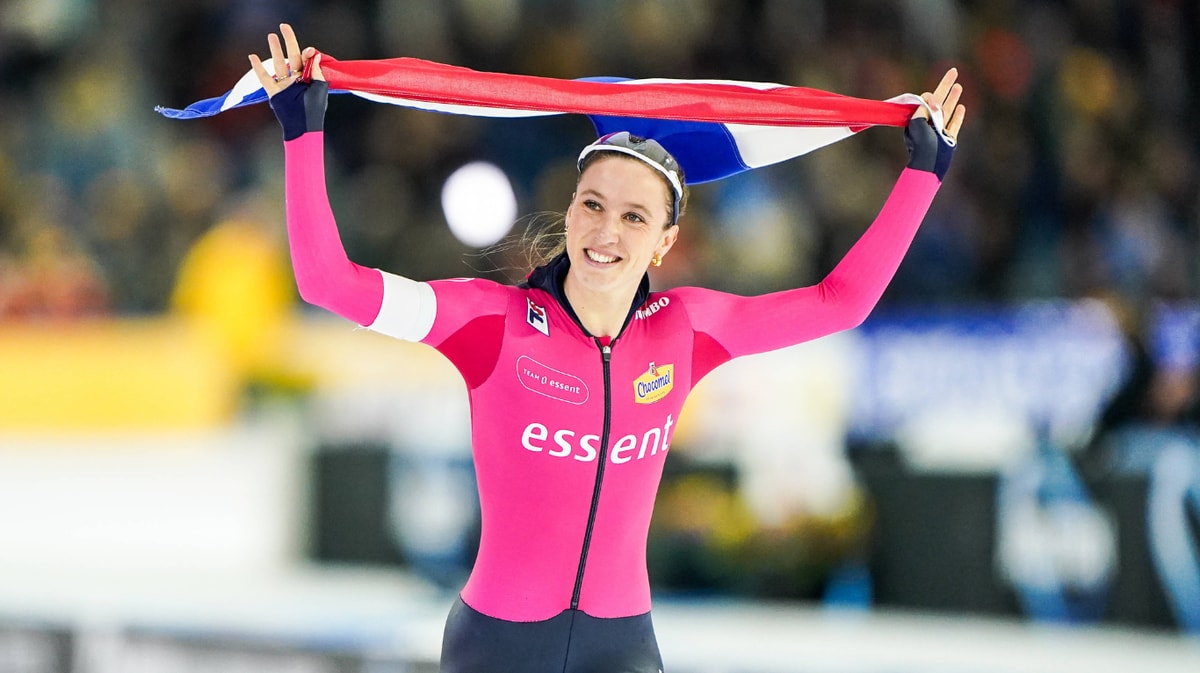 Suzanne Schulting wint NK Sprint