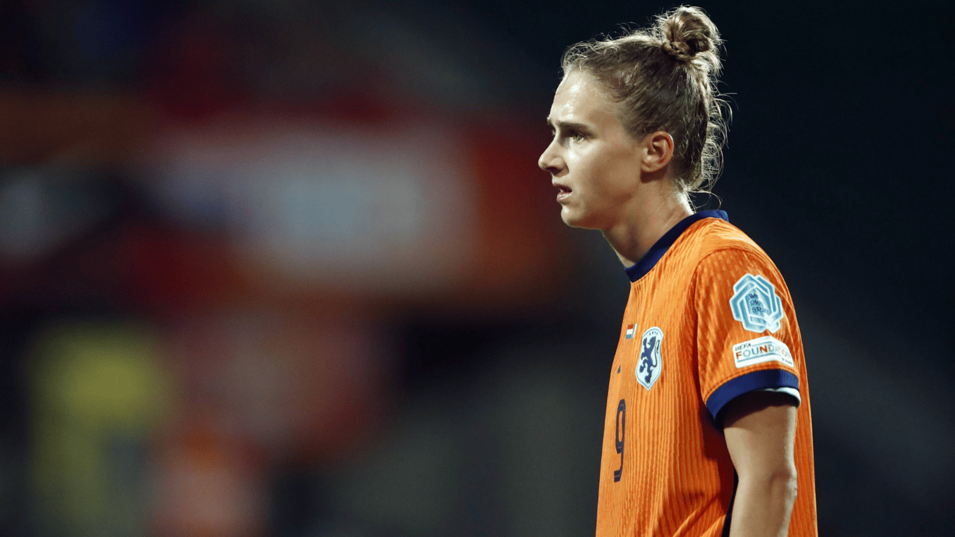 Vivianne Miedema, speelster van de Oranje Leeuwinnen