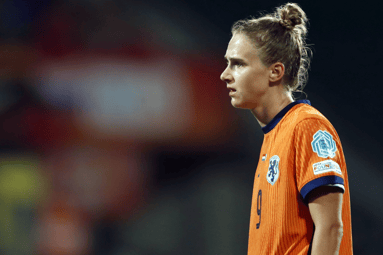 Vivianne Miedema, speelster van de Oranje Leeuwinnen