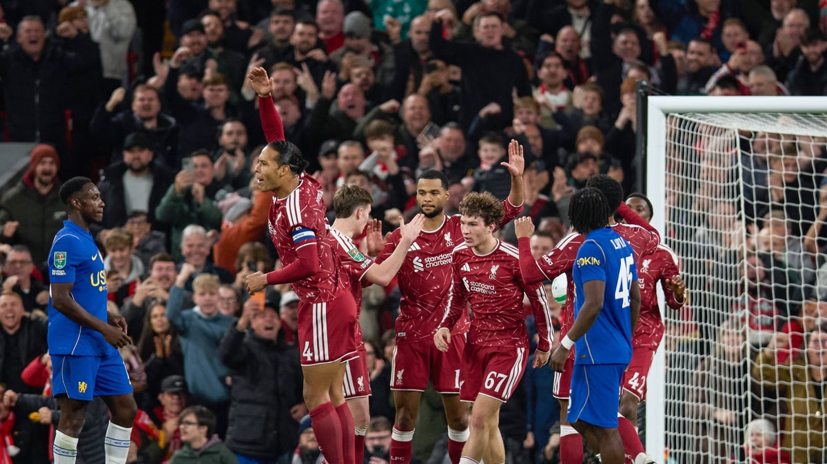 Liverpool heeft woensdag na een spannende penaltyserie tegen Chelsea de kwartfinales van de League Cup bereikt.