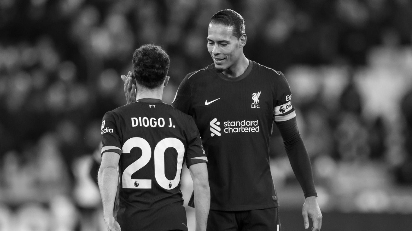 Virgil van Dijk met Diogo Jota