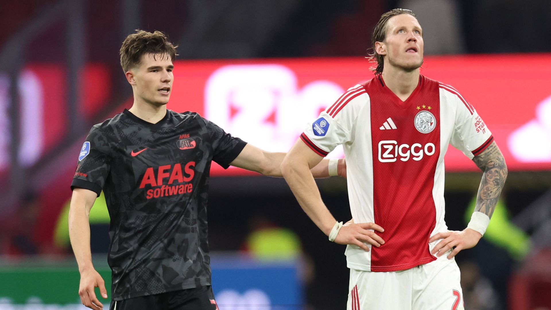 Weghorst en Goes krijgen zelfde verwijt: 'Het gaat niet alleen om jou'