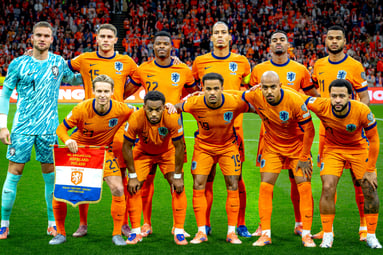 De opstelling van het Nederlands elftal tegen Finland