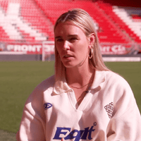Jill Roord voor de camera van ESPN