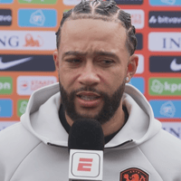 Memphis Depay in gesprek met ESPN