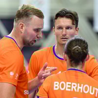 Overleg bij de korfballers