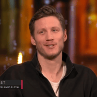 Wout Weghorst deelt prachtig babynieuws op televisie