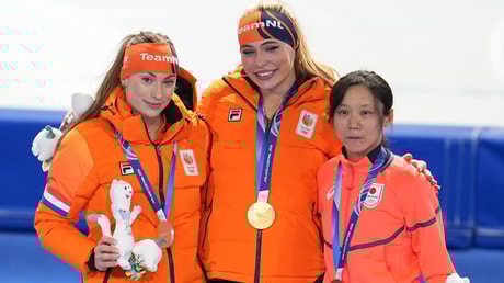 Jutta Leerdam en Femke Kok op het podium