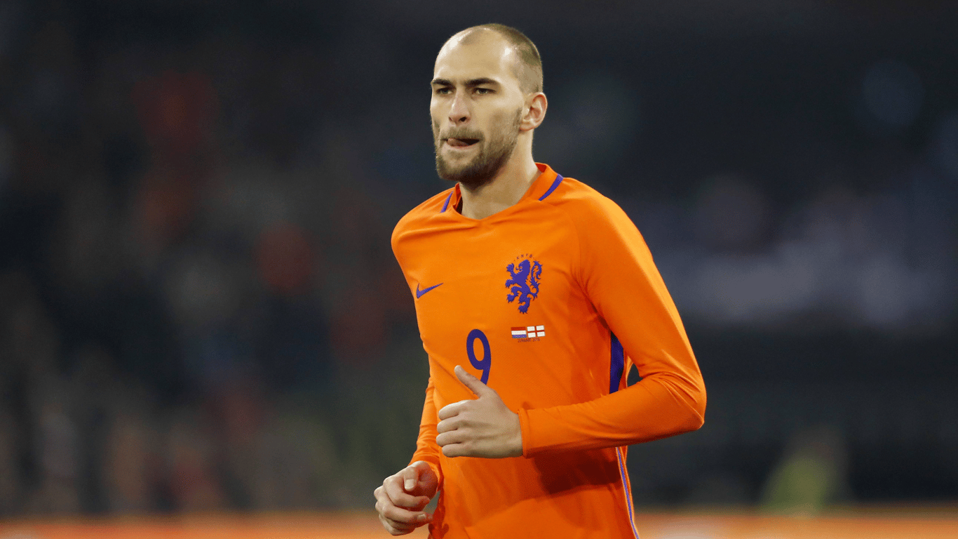 Bas Dost in het shirt van het Nederlands elftal