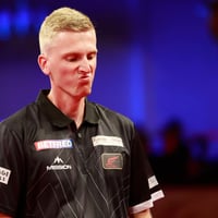 Wessel Nijman wint een vloertoernooi
