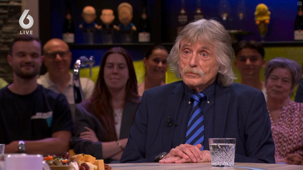 Johan Derksen aan tafel bij Vandaag Inside