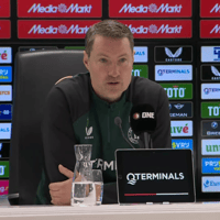 Bryan Priske uit voorzichtige kritiek op Ronald Koeman