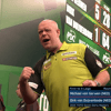 Michael van Gerwen wint overtuigend van Dirk van Duijvenbode