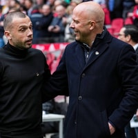 Arne Slot en John Heitinga 