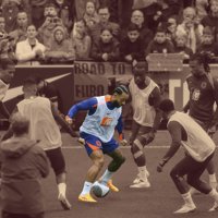 Memphis Depay tijdens een training van het Nederlands elftal