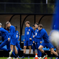 Het Nederlands elftal tijdens een training in Zeist