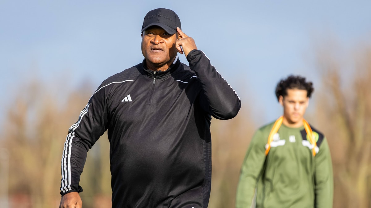 Oud-international Winston Bogarde keert terug bij Oranje in nieuwe trainersrol