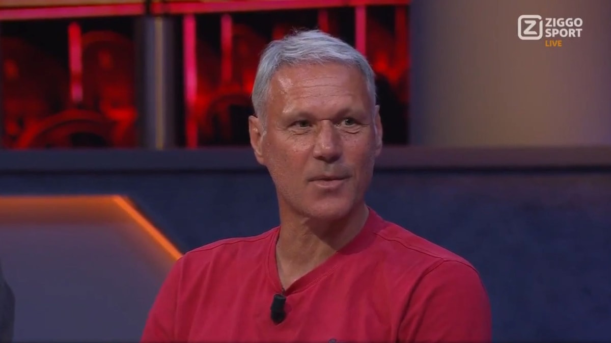 Marco van Basten aan tafel bij Rondo