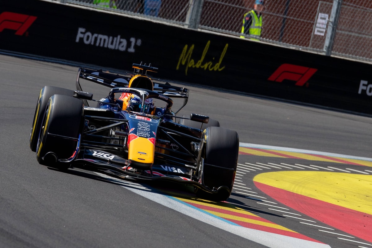 Verstappen start als allerlaatste tegen 100 rivalen: ‘Kijk uit naar de chaos’