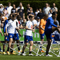 De spelers van het Nederlands elftal op een training in Zeist.