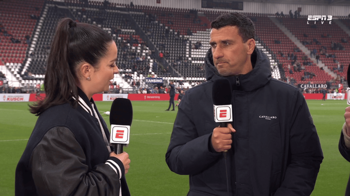 AZ-trainer Maarten Martens onthult hoe Wouter Goes omgaat met alle kritiek