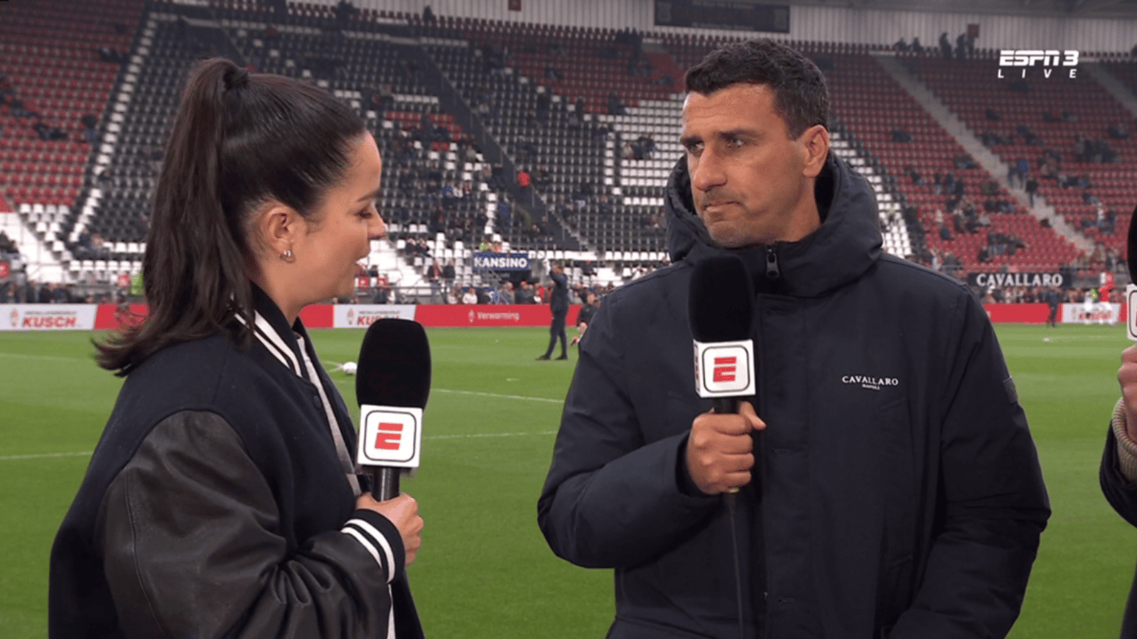 AZ-trainer Maarten Martens onthult hoe Wouter Goes omgaat met alle kritiek