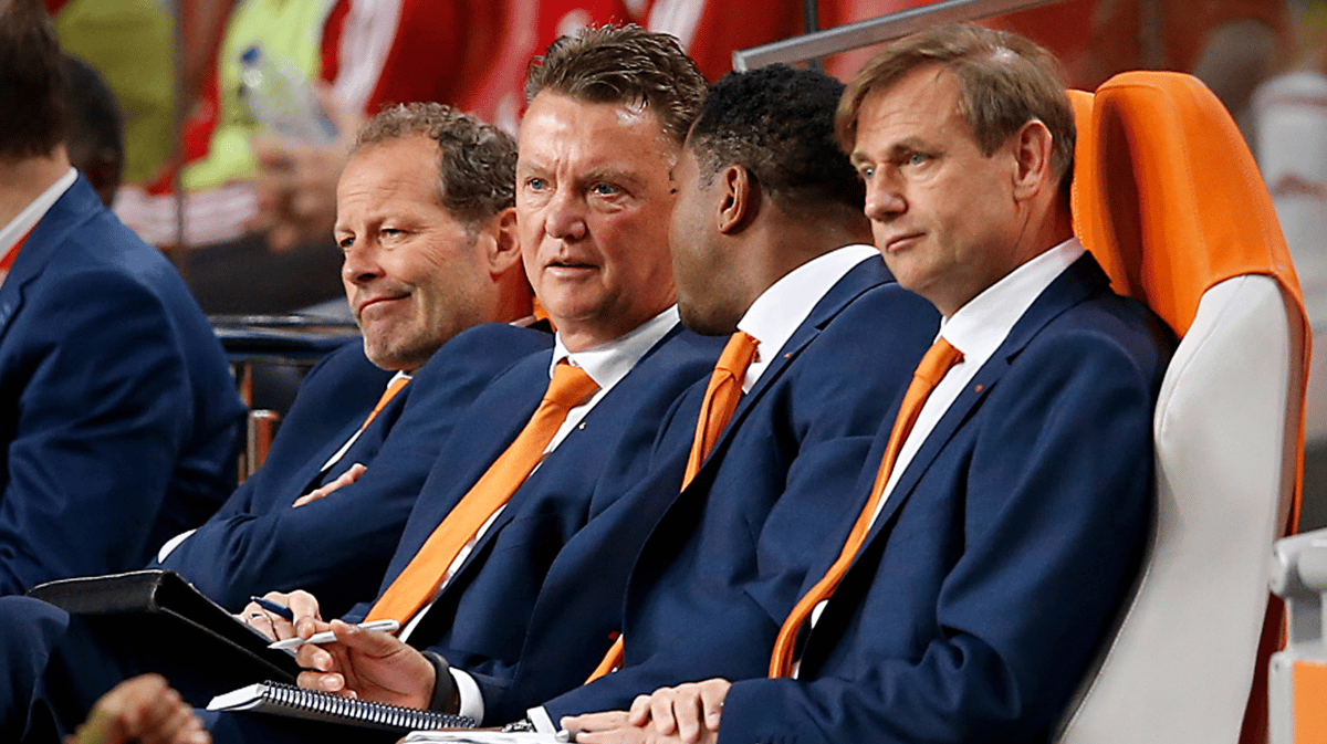 V.l.n.r. Danny Blind, Louis van Gaal, Patrick Kluivert en Frans Hoek