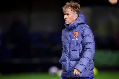 Andries Jonker, bondscoach van de Oranje Leeuwinnen