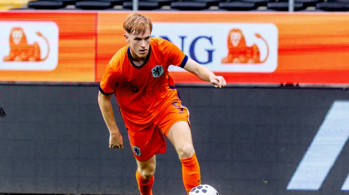 Mats Rots in actie voor Jong Oranje