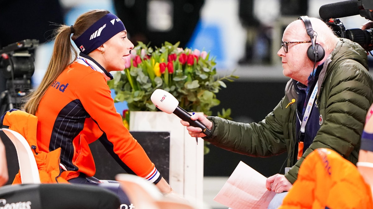 Femke Kok wordt geïnterviewd door Bert Maalderink
