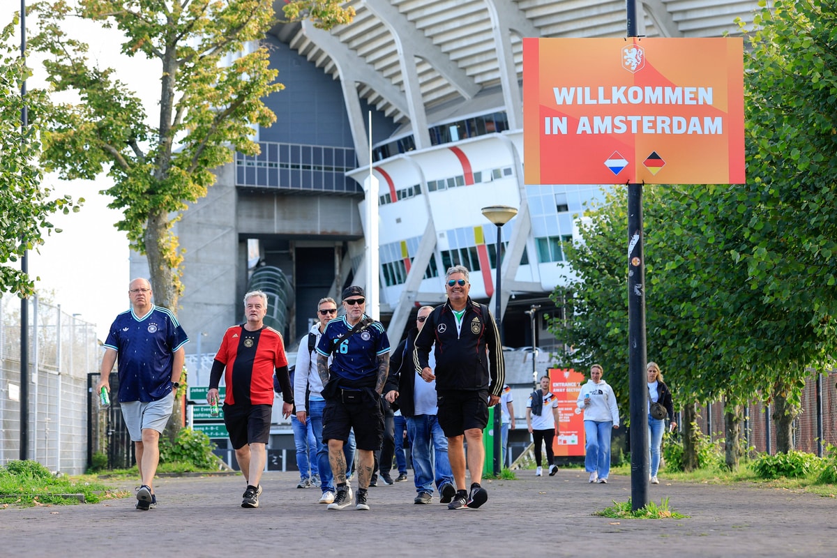 De Johan Cruijff ArenA in aanloop naar Nederland - Duitsland
