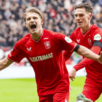 Sem Steijn in actie voor FC Twente