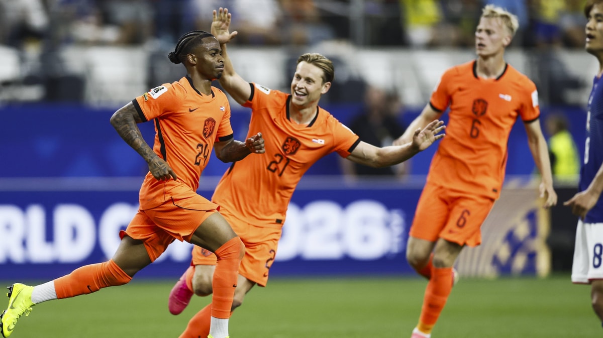 Crysencio Summerville scoort tijdens Nederland - Japan