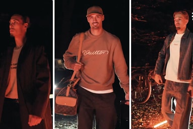 De spelers van het Nederlands elftal komen aan in Zeist.