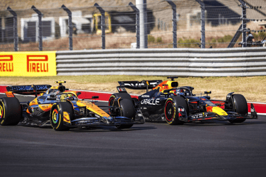 Max Verstappen in gevecht met Lando Norris