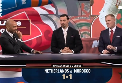 Zlatan Ibrahimovic en Thierry Henry verbazen zich over de tactiek van Oranje tegen Marokko.