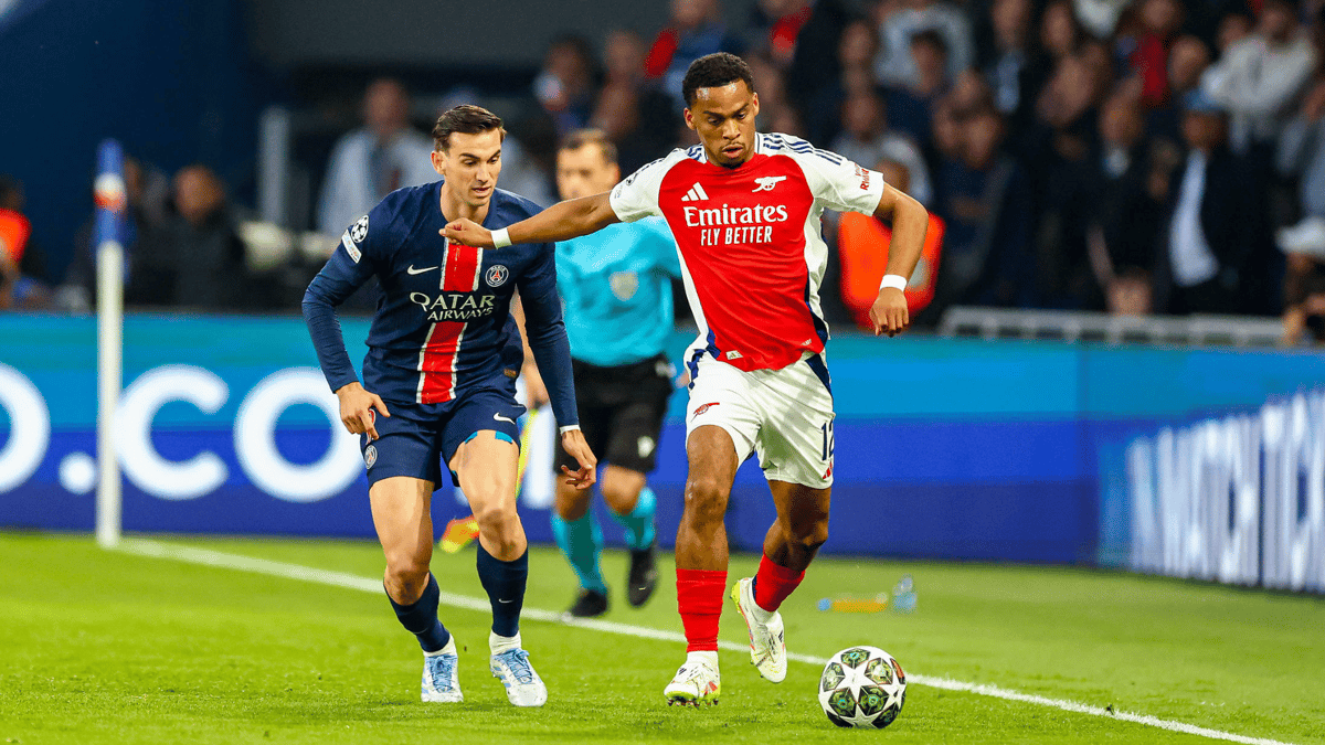 Jurriën Timber in actie voor Arsenal