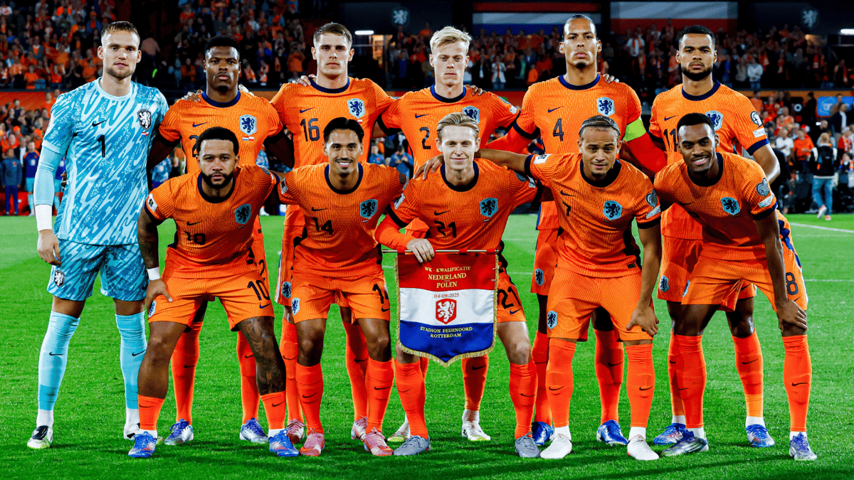De opstelling van het Nederlands elftal tegen Polen