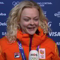 Xandra Velzeboer