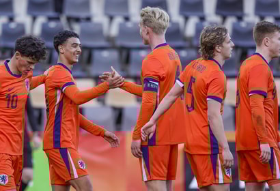 Jong Oranje viert een treffer