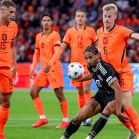 KNVB deelt stadionverbod van vijf jaar uit aan jonge veldbetreder