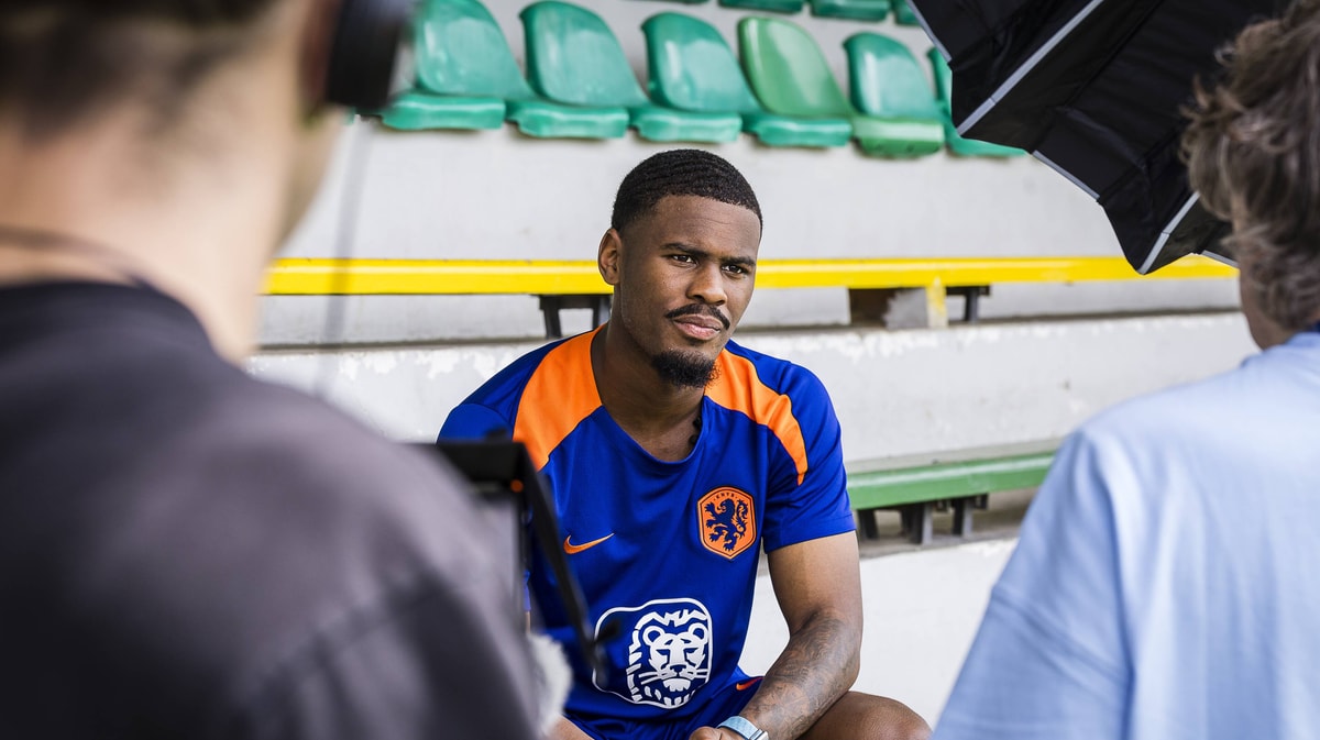 Jorrel Hato bij het Nederlands elftal